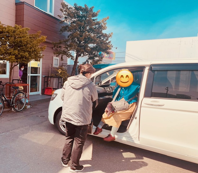 事業所通所背景①